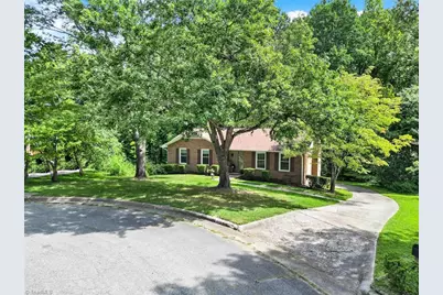 2312 Dover Place, High Point, NC 27265 - Photo 3