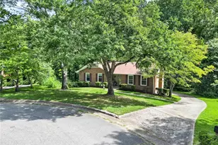 2312 Dover Pl, High Point, NC 27265 - Photo 3