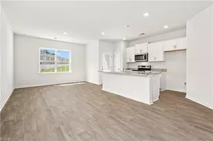 208 Moyer Dr, Graham, NC 27253 - Photo 3