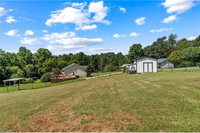 274 Dixie Hill Road, North Wilkesboro, NC 28659 - Photo 9