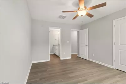 1425 N Cleveland Avenue, Winston-Salem, NC 27105 - Photo 5