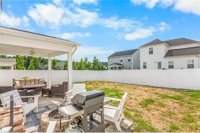 2010 Honeysuckle Vine Run, Winston-Salem, NC 27106 - Photo 31