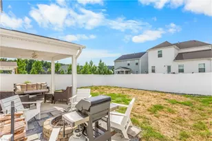 2010 Honeysuckle Vine Run, Winston-Salem, NC 27106 - Photo 31