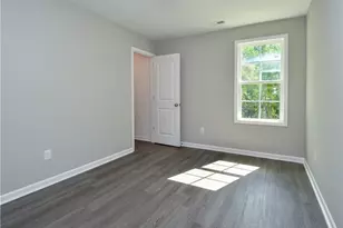 1607 N Cleveland Ave, Winston-Salem, NC 27105 - Photo 9