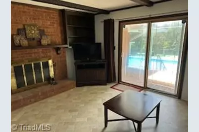 3160 Shaftesbury Lane, Winston-Salem, NC 27105 - Photo 5