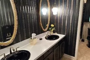 3160 Shaftesbury Ln, Winston-Salem, NC 27105 - Photo 13