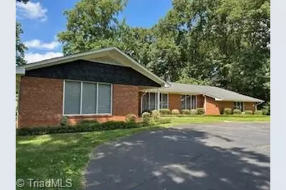 3160 Shaftesbury Lane, Winston-Salem, NC 27105 - Photo 1