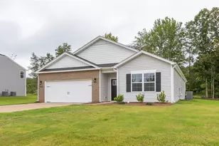 3027 Middle Creek Ln, Greensboro, NC 27405 - Photo 3