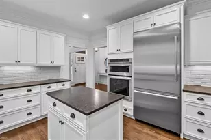 10 Blakeney Pl, Greensboro, NC 27408 - Photo 11