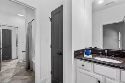 10 Blakeney Place, Greensboro, NC 27408 - Photo 41