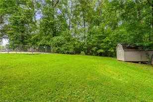 1111 Forest Ln, Thomasville, NC 27360 - Photo 21