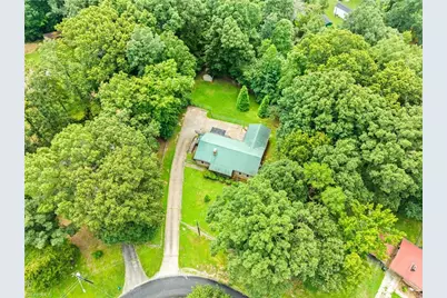 1111 Forest Lane, Thomasville, NC 27360 - Photo 23