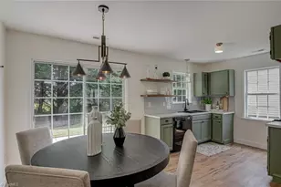 107 Old Treybrooke Dr, Greensboro, NC 27406 - Photo 9