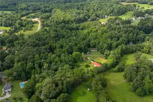 572 Alvis Ln, Winston-Salem, NC 27107 - Photo 7