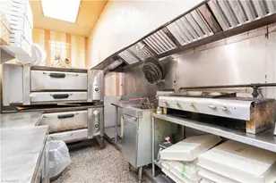 3449 Robinhood Rd, Winston-Salem, NC 27106 - Photo 21