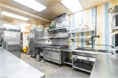 3449 Robinhood Road, Winston-Salem, NC 27106 - Photo 23