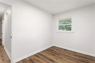 1322 Elm St, Burlington, NC 27217 - Photo 17