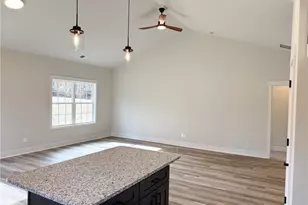 6935 Tia Ct, Thomasville, NC 27360 - Photo 5