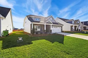 1107 Nantucket Dr, Mebane, NC 27302 - Photo 3