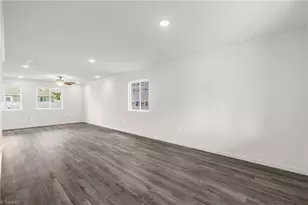 10 Arcola Ct, Greensboro, NC 27405 - Photo 3