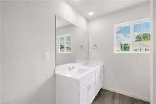 10 Arcola Ct, Greensboro, NC 27405 - Photo 17