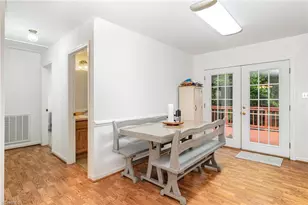 634 E Swannanoa Ave, Liberty, NC 27298 - Photo 9