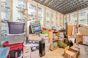 634 E Swannanoa Ave, Liberty, NC 27298 - Photo 41