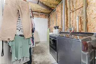 634 E Swannanoa Ave, Liberty, NC 27298 - Photo 43