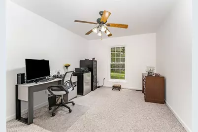 634 E Swannanoa Avenue, Liberty, NC 27298 - Photo 31