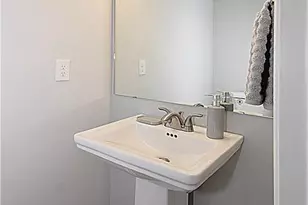 3422 Littlefield Wy, Greensboro, NC 27405 - Photo 9