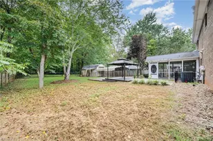 304 Cypress Dr, Reidsville, NC 27320 - Photo 35