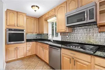 304 Cypress Drive, Reidsville, NC 27320 - Photo 13