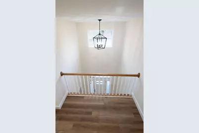 205 Crestwood Drive, Pilot Mountain, NC 27041 - Photo 13