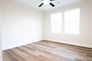 205 Crestwood Dr, Pilot Mountain, NC 27041 - Photo 7