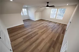 205 Crestwood Dr, Pilot Mountain, NC 27041 - Photo 3