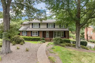 1122 Kensington Dr, High Point, NC 27262 - Photo 1