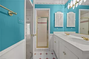 1122 Kensington Dr, High Point, NC 27262 - Photo 33