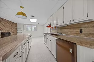 1122 Kensington Dr, High Point, NC 27262 - Photo 39