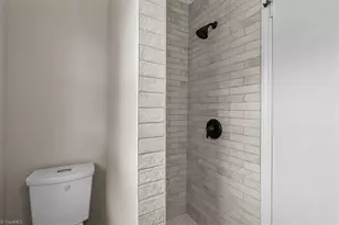 300 Willowbrook Dr, Thomasville, NC 27360 - Photo 39