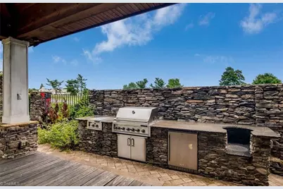 1042 Rockford Road, High Point, NC 27262 - Photo 3