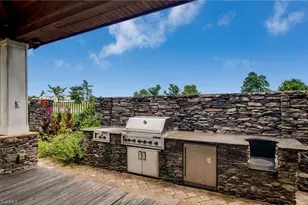 1042 Rockford Rd, High Point, NC 27262 - Photo 3