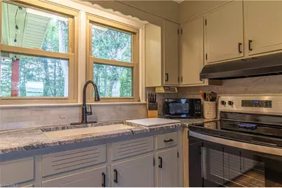 834 Pine Swamp Road, Sparta, NC 28675 - Photo 13