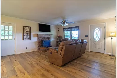 834 Pine Swamp Road, Sparta, NC 28675 - Photo 11