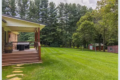 834 Pine Swamp Road, Sparta, NC 28675 - Photo 33