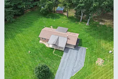 834 Pine Swamp Road, Sparta, NC 28675 - Photo 7