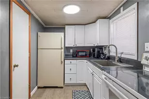 6455 Littlewood Rd, Kernersville, NC 27284 - Photo 41