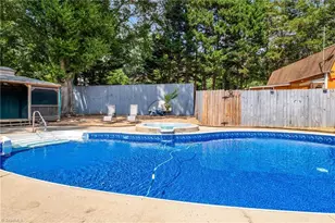 6455 Littlewood Rd, Kernersville, NC 27284 - Photo 3