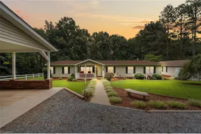 6904 Campbell Road, Pleasant Garden, NC 27313 - Photo 5