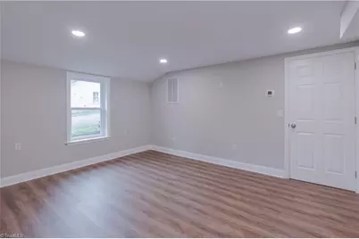 205 Key Street, Pilot Mountain, NC 27041 - Photo 27