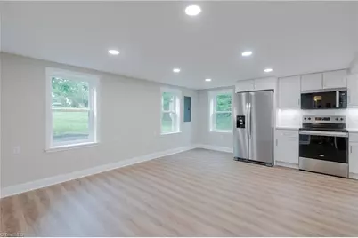 205 Key Street, Pilot Mountain, NC 27041 - Photo 33